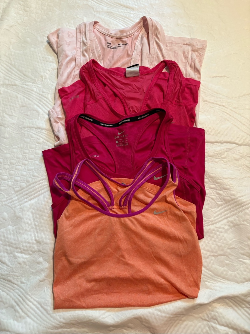 Women’s Athletic Tank Top Bundle Nike Under Armour Size XS Lot of 4 Running Tops